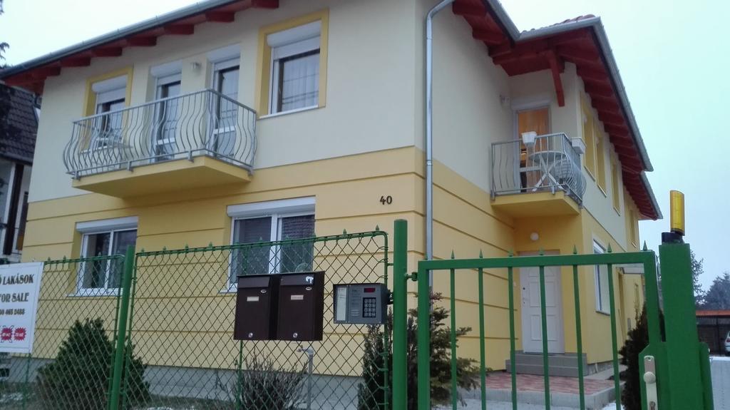 Salve Apartment Hévíz Esterno foto
